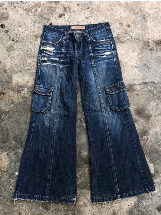 Denim - Y2K Distressed Flare Cargo Jeans